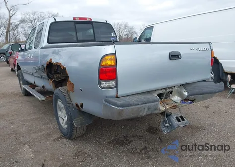2000 Toyota Tundra Sr5 z USA, uszkodzony, nr VIN 5TBBN4416YS105356